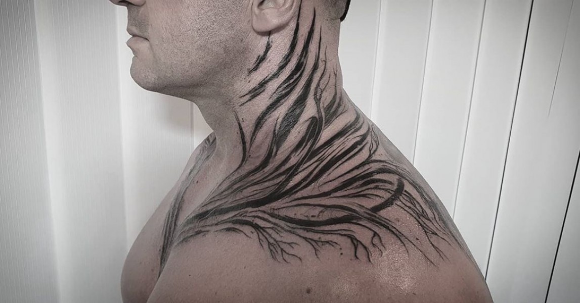 dark-lettering-tattoo